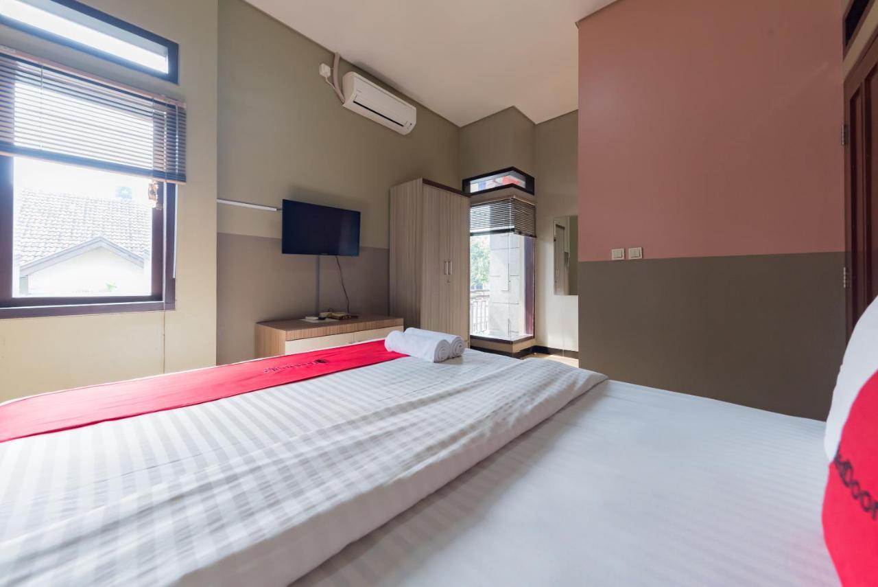 Reddoorz Syariah Near Politeknik Negeri Bandung Campus Cimahi Exterior foto